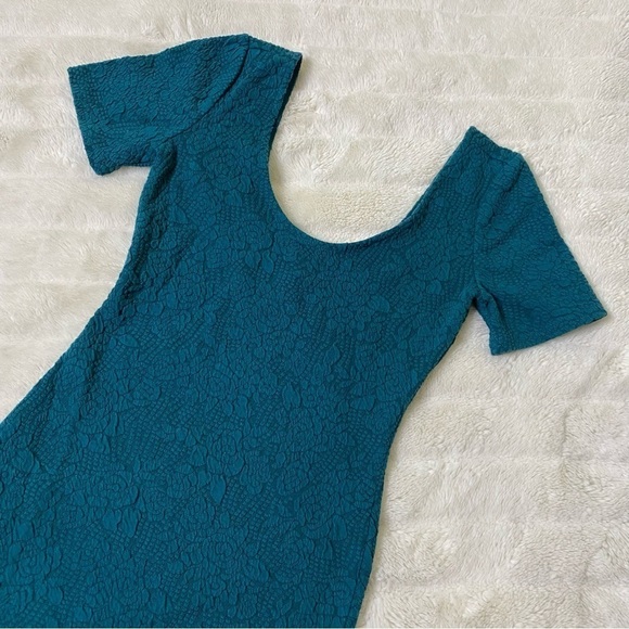 Forever 21 Teal Blue Rose Pattern Embroidered Lace Bodycon Mini Dress Nwt Size S - Picture 10 of 13
